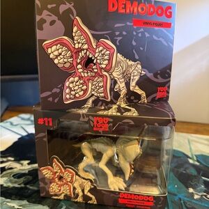 YooTooz Demodog Vinyl Figure